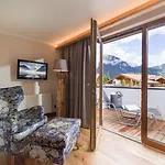 Hotel Karlwirt 4*