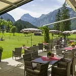 Hotel Karlwirt 4*