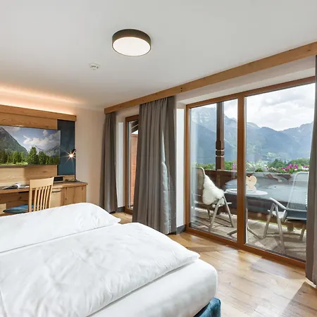 Hotel Karlwirt 4*