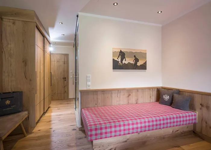 Karlwirt Hotel 4*