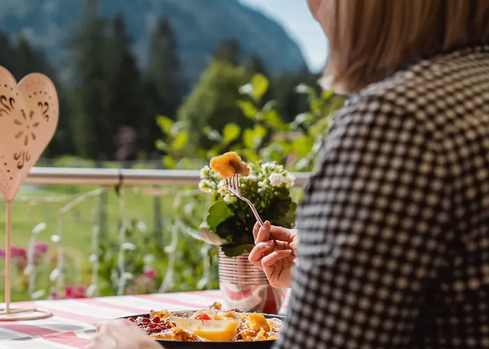 Hotel Karlwirt Pertisau