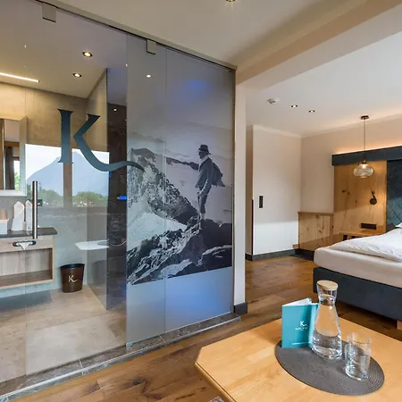 Hotel Karlwirt 4*